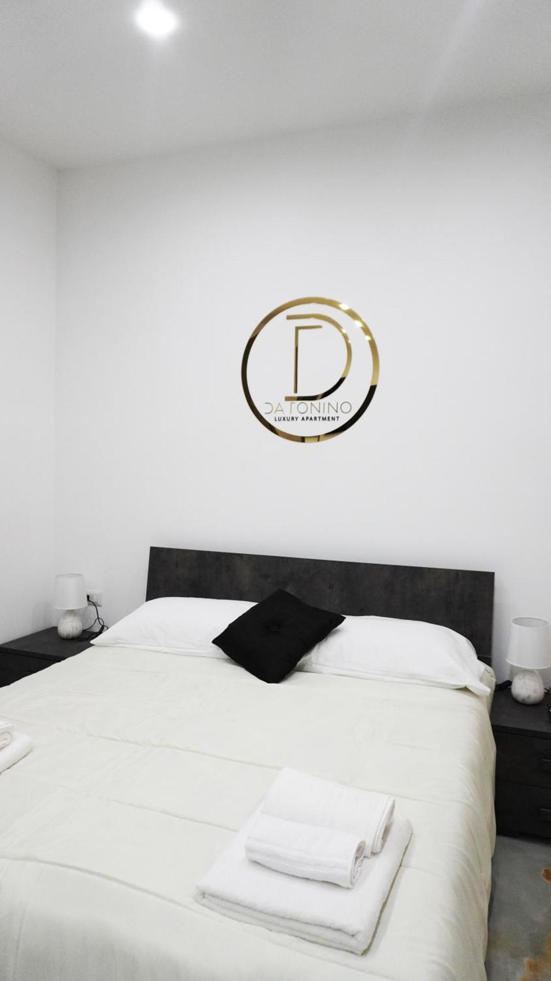 Da Tonino Luxury Apartments Nápoles Exterior foto